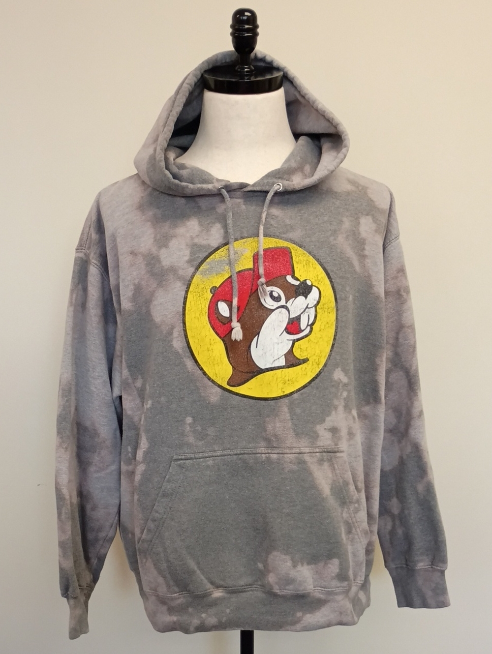 Buc-ee’s Gray Tie Dye Graphic Hoodie Size XL